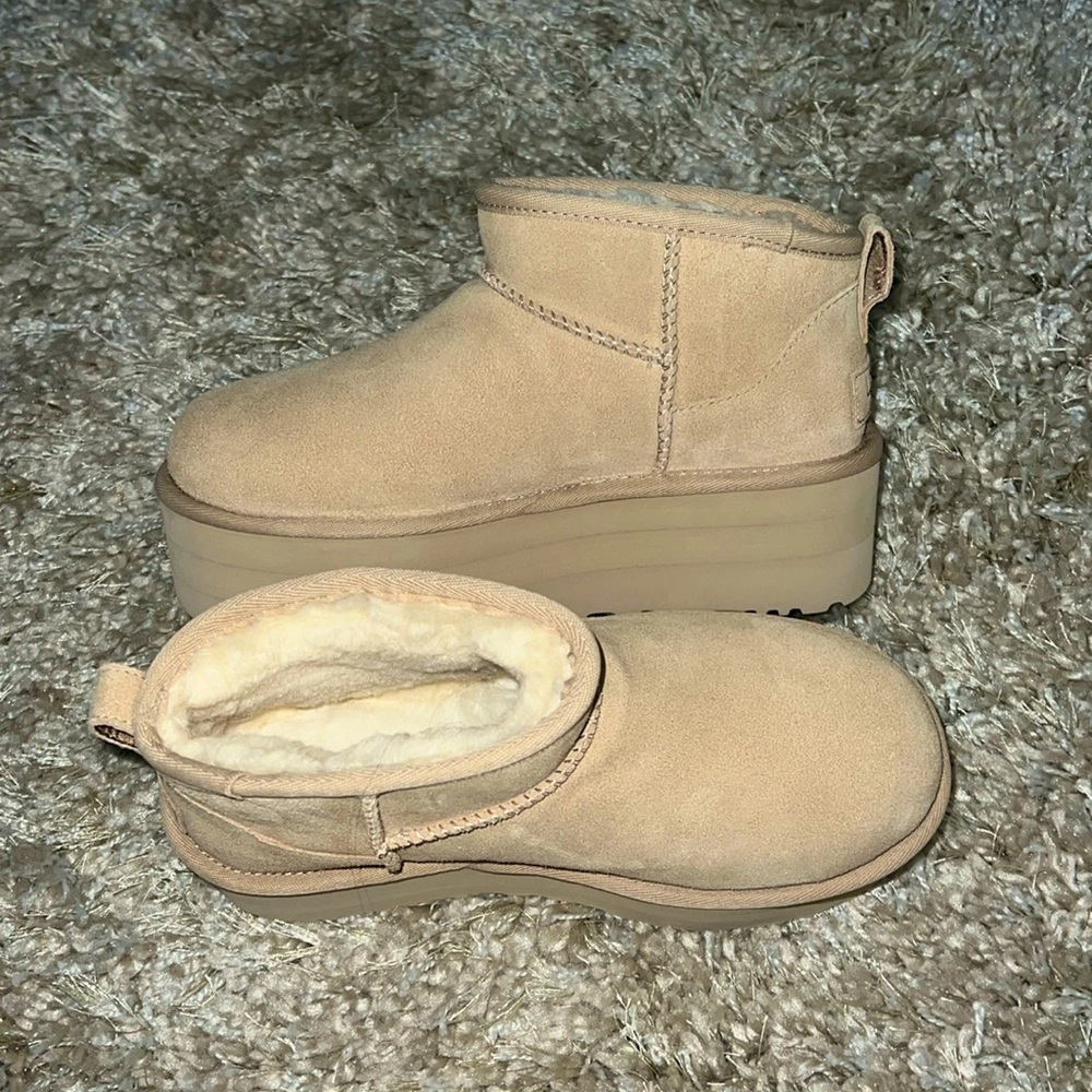 Platform UGG Ultra Mini